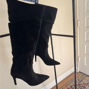 Elegant Black Knee-High Boots